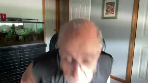 daddyweis online show from June 12, 5:12 pm