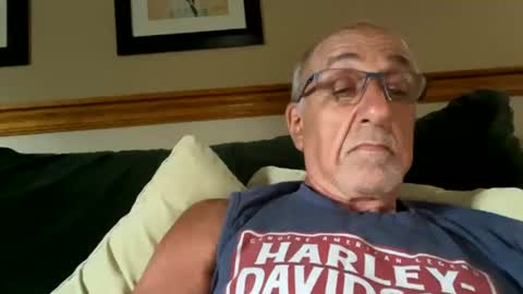 Snapshot of daddyweis chatting on July 28, 8:52 pm daddyweis online show from July 28, 8:52 pm