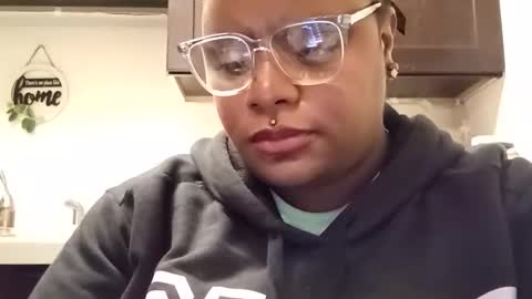 Snapshot of dadeesqtpieluvsu chatting on January 8, 2:25 am DadeesQTPie online show from January 8, 2:25 am