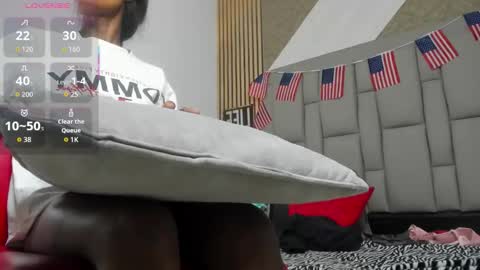 daffnelewis online show from September 15, 11:10 am