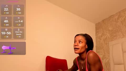 daffnelewis online show from December 3, 11:30 am