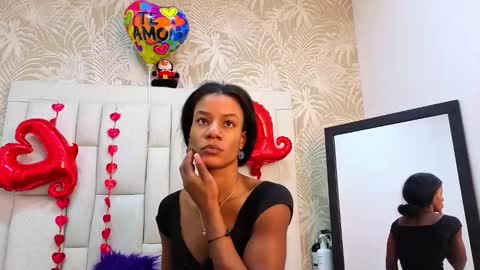 daffnelewis online show from February 20, 11:22 am