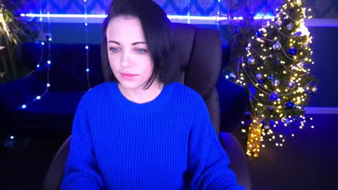 Snapshot of dafni_mon chatting on December 15, 6:40 am Dafni Mon online show from December 15, 6:40 am