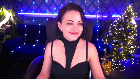 Snapshot of dafni_mon chatting on December 17, 7:29 am Dafni Mon online show from December 17, 7:29 am