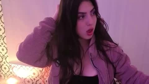 dahia  online show from March 2, 8:10 am