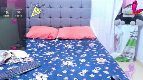 Snapshot of dahian_carter chatting on January 19, 12:28 pm Dahian online show from January 19, 12:28 pm