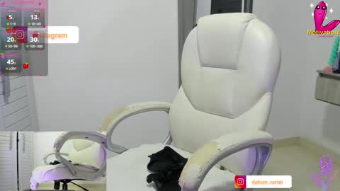 Dahian  online show from February 12, 10:43 am