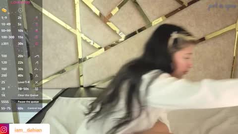 Dahiana  online show from March 11, 12:55 pm