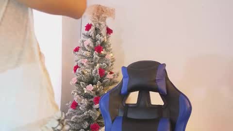 Dahiana online show from December 14, 6:34 pm