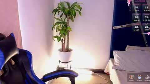 Dahiana online show from July 14, 4:34 pm