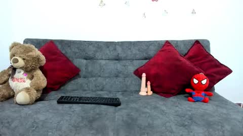 dahianaroa online show from February 11, 12:43 pm