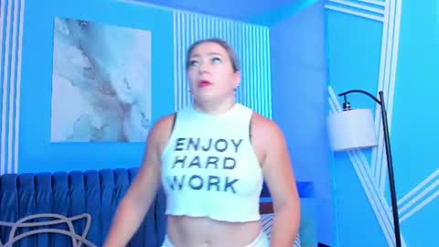 Dahiane Connor online show from July 25, 11:30 am