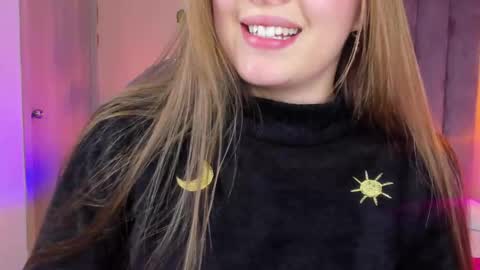 Dahlia online show from December 19, 4:52 am