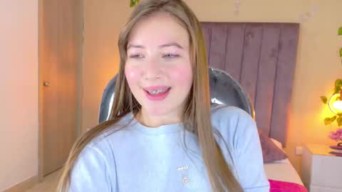 Dahlia online show from March 3, 9:37 am