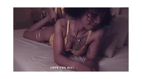 Daiana online show from March 11, 1:01 pm