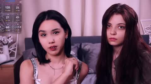 Snapshot of dainalargena chatting on May 12, 7:38 am Aoi and Lily best friends online show from May 12, 7:38 am