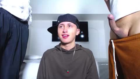 Snapshot of daiquirie chatting on November 8, 12:38 pm daiquirie online show from November 8, 12:38 pm