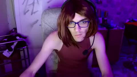 dairaxsissy00 online show from November 11, 3:01 pm