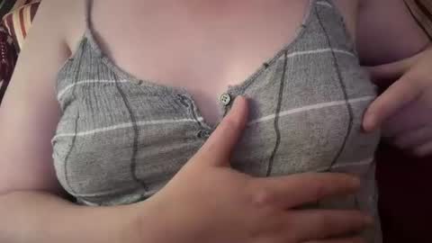 Snapshot of dairystation chatting on July 17, 9:08 pm Mx Mommy Moo online show from July 17, 9:08 pm