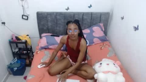 Snapshot of daisha_becker chatting on March 9, 1:04 pm daisha_becker online show from March 9, 1:04 pm
