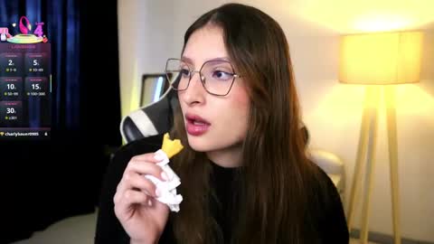 Lauren            online show from September 11, 1:44 pm