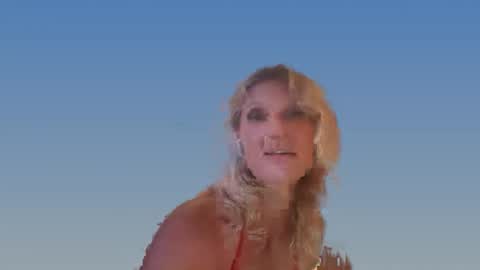 Snapshot of daisy9kat chatting on May 11, 10:29 pm Daisy137 online show from May 11, 10:29 pm