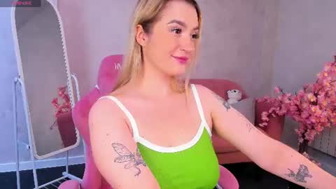 Viickie online show from July 4, 9:15 am