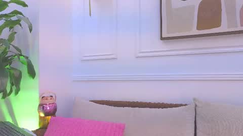 Snapshot of daisy_price chatting on June 21, 10:18 am Daisy Price online show from June 21, 10:18 am