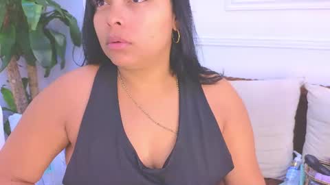 Snapshot of daisy_price chatting on July 7, 10:52 am Daisy Price online show from July 7, 10:52 am