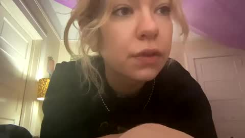 DaisyB3 online show from December 31, 10:23 pm