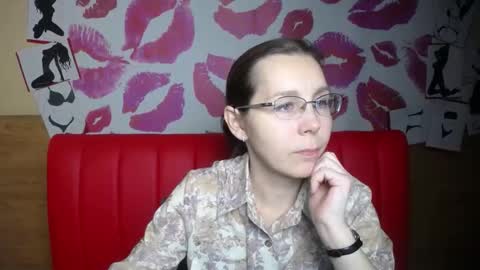 Snapshot of daisyedit chatting on December 14, 6:41 am DaisyEdit online show from December 14, 6:41 am