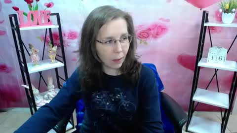 DaisyEdit online show from May 16, 7:05 am