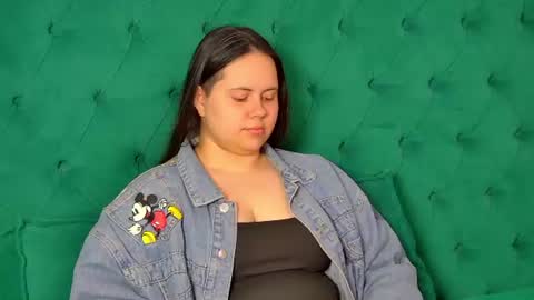 Snapshot of daisyharts chatting on June 29, 5:03 am DaisyHarts online show from June 29, 5:03 am