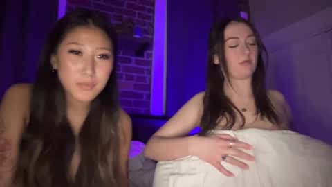 Snapshot of daisykimvip chatting on February 10, 6:42 am Daisy Kim online show from February 10, 6:42 am