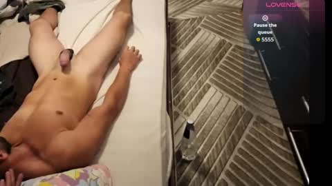 Snapshot of dakata1232 chatting on October 6, 3:37 am dakata1232 online show from October 6, 3:37 am