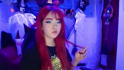 Snapshot of dakkotta_ chatting on October 23, 3:33 pm Dakkotta online show from October 23, 3:33 pm