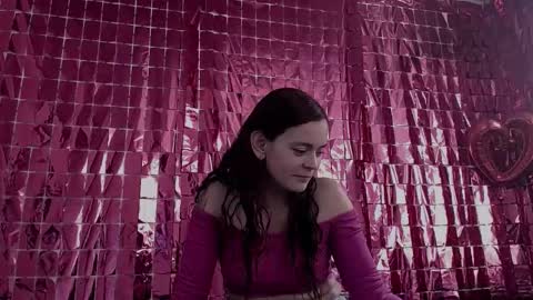 Snapshot of dakota_and_aron chatting on October 26, 8:48 pm Dakota and Aron online show from October 26, 8:48 pm