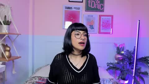 Dakota  online show from May 5, 3:36 am