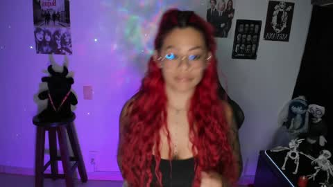 Dakota Crab online show from April 22, 2:14 am