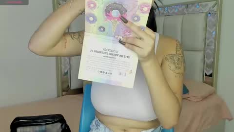 Snapshot of dakota_jenkins chatting on February 15, 2:00 pm janeth online show from February 15, 2:00 pm