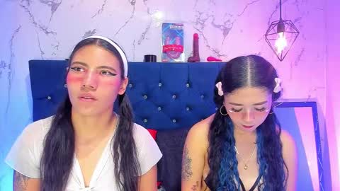 dakotaa_johnson online show from March 9, 7:07 pm