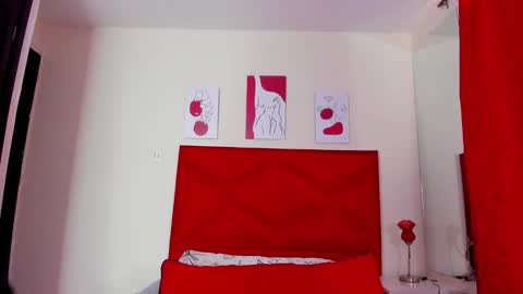 Snapshot of dakotaholand chatting on November 19, 10:10 pm dakotaholand online show from November 19, 10:10 pm