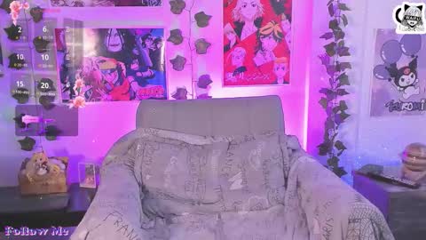 Snapshot of dakotta_rosee chatting on December 3, 9:02 pm Isabella independent model help me get 100 satisfied online show from December 3, 9:02 pm