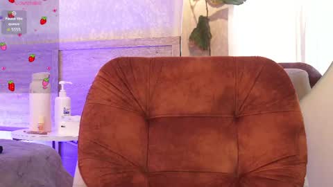 Snapshot of dalahia_rush chatting on May 30, 6:49 pm Dalia online show from May 30, 6:49 pm