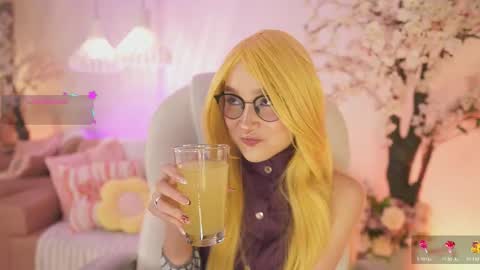 Dalahia Rush online show from November 3, 7:04 pm