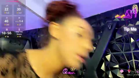 Snapshot of dalaymoore_ chatting on June 19, 9:18 pm Dalay online show from June 19, 9:18 pm