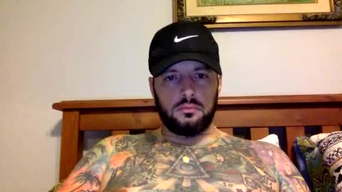 Snapshot of daledantony17 chatting on February 22, 2:08 pm daledantony17 online show from February 22, 2:08 pm