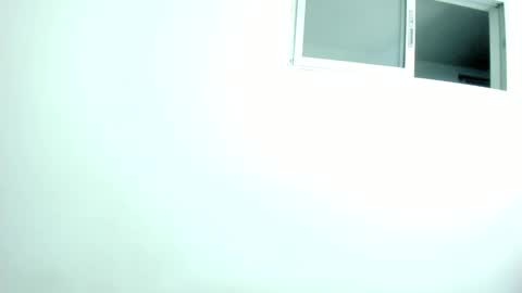 Snapshot of dalia_2 chatting on December 4, 12:20 am Ren online show from December 4, 12:20 am