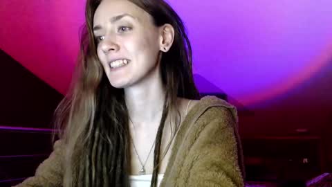 Dalia  online show from January 16, 1:14 pm