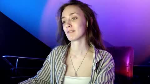 Dalia  online show from January 18, 1:29 pm